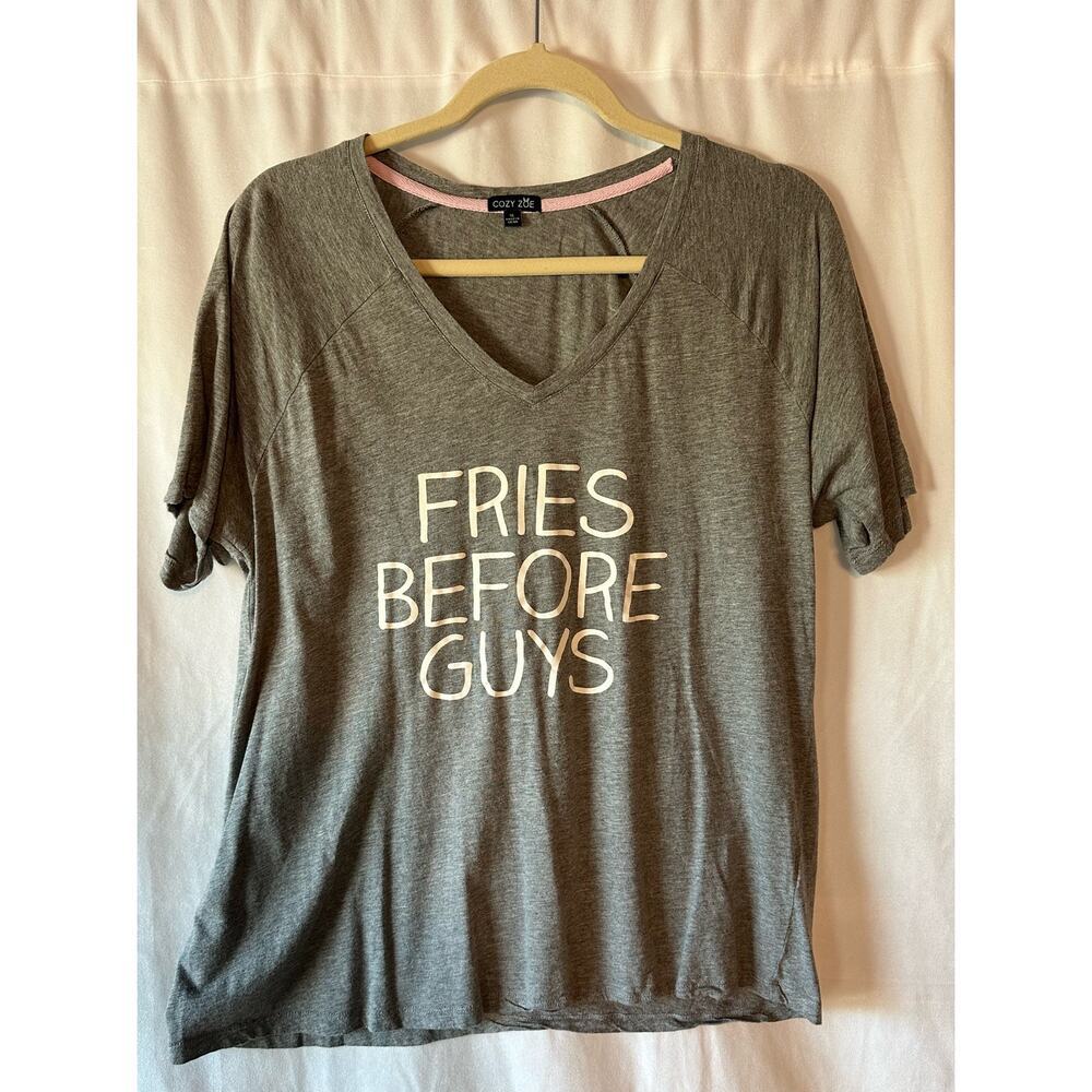 New  Cozy Zoe Womens "Fries Before Guys" Top Size XL